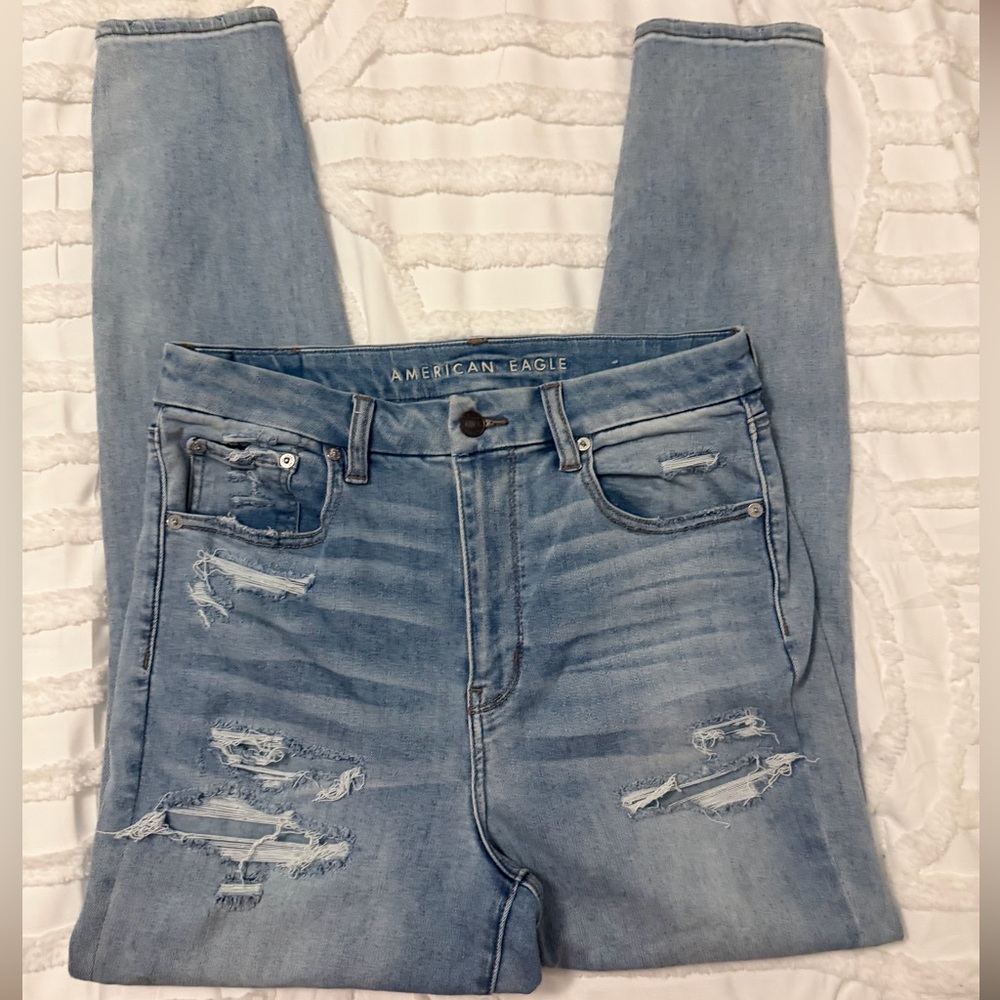 American Eagle Curvy Super H-Rise Light Blue Skinny Jeans